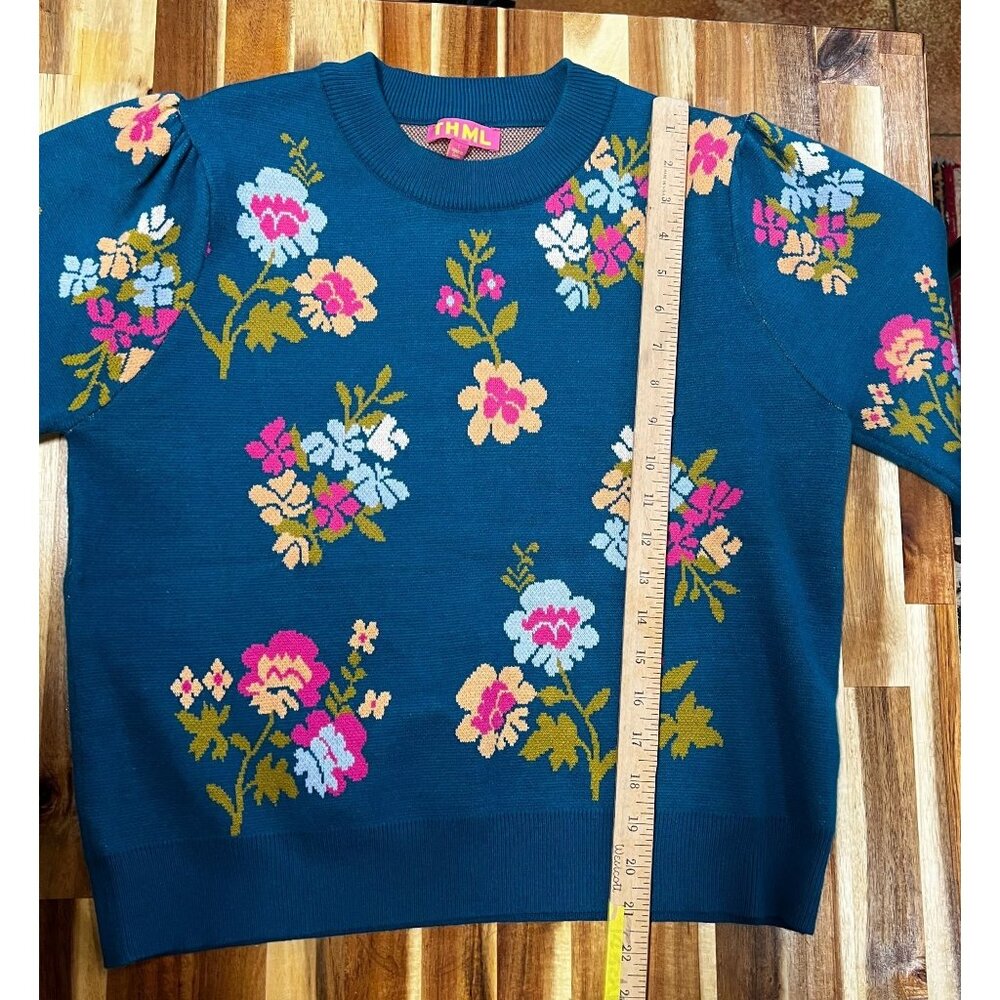 SOLD, not for sale THML Ladies short sleeve sweater, size large - Picture 7 of 9